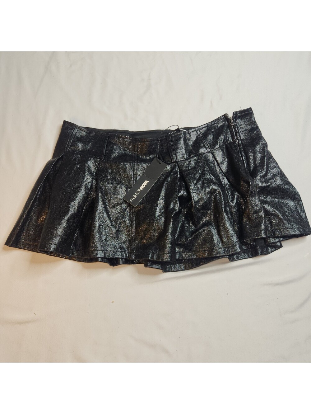Fashion Nova mini skirt